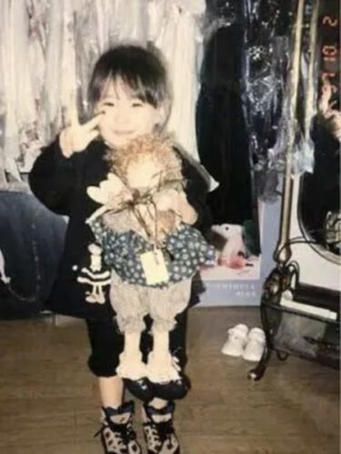 奈緒 子供時代