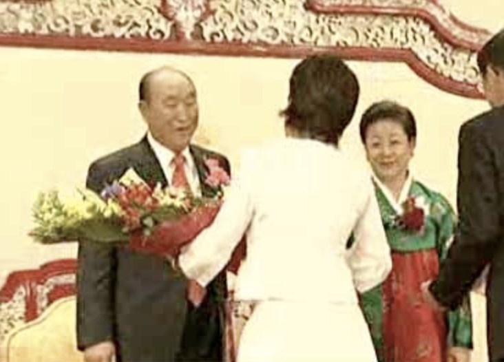 桜田淳子と夫•東伸行の統一教会イベント画像