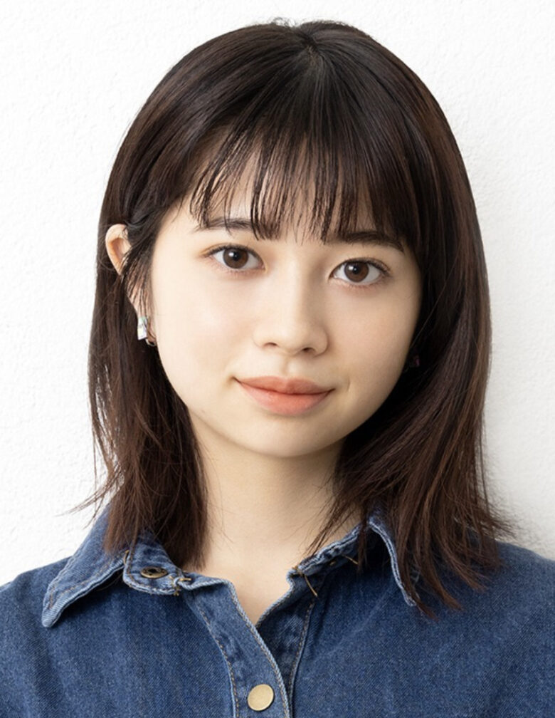 桜田ひよりの顔画像